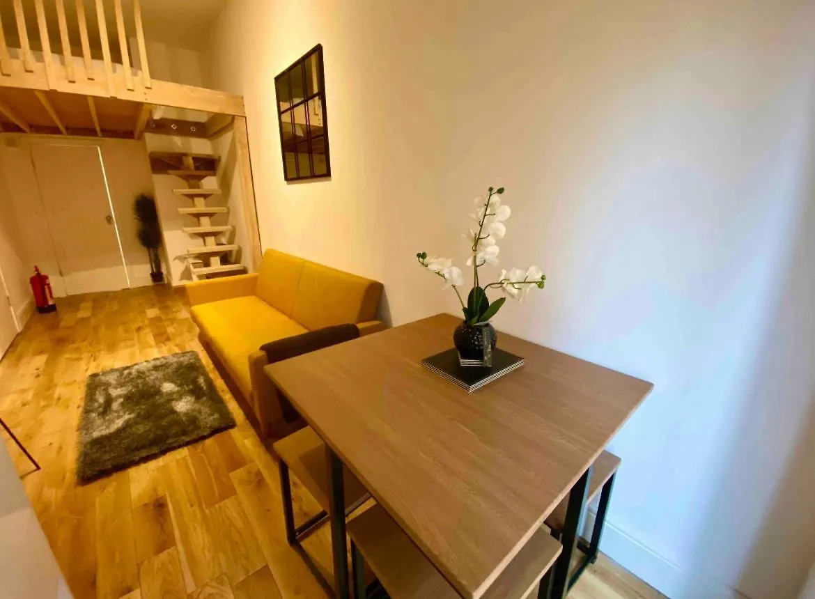 Ferienwohnung Flat 8, 10 St Johns Bournemouth Apartment