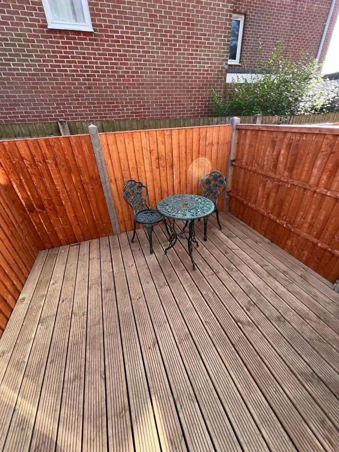 Flat 8, 10 St Johns Daire Bournemouth