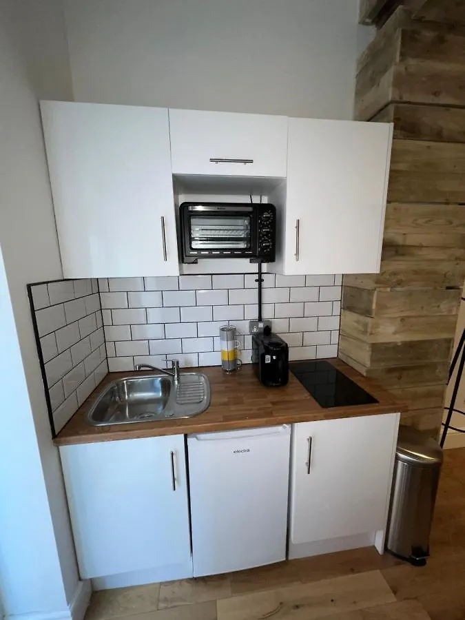Flat 8, 10 St Johns Daire Bournemouth Birleşik Krallık